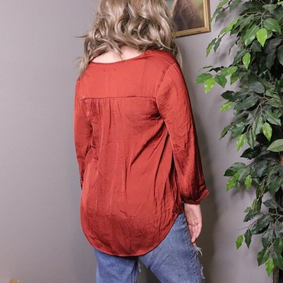GAP V Neck Satin Blouse Amber Rolled Cuffs - Picture 8 of 11